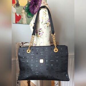 MCM Black Visetos Chain Tote Bag‎